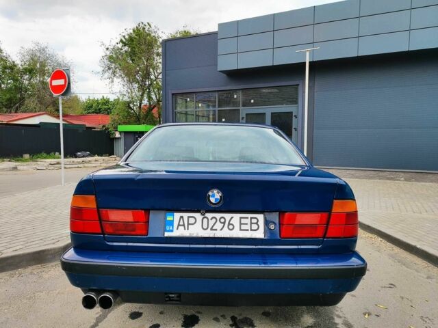 Синий БМВ 5 Серия, объемом двигателя 2 л и пробегом 447 тыс. км за 2450 $, фото 2 на Automoto.ua