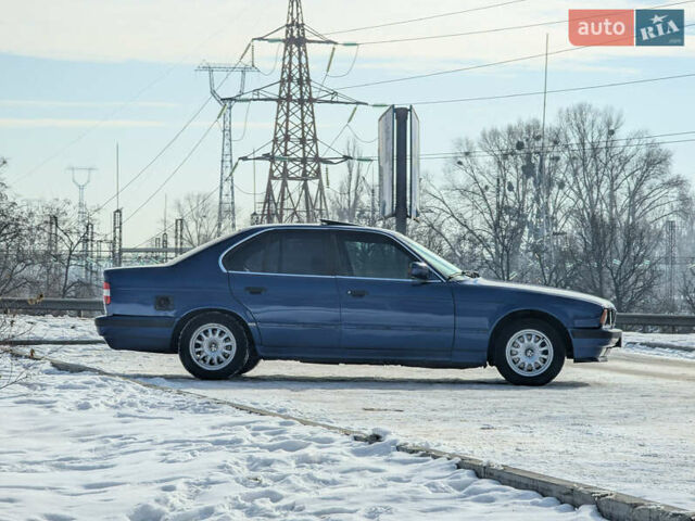 Синий БМВ 5 Серия, объемом двигателя 2.8 л и пробегом 299 тыс. км за 2500 $, фото 6 на Automoto.ua
