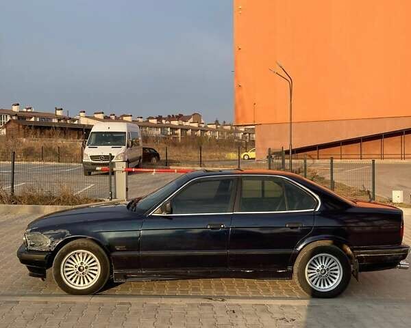 Синий БМВ 5 Серия, объемом двигателя 3 л и пробегом 480 тыс. км за 3200 $, фото 5 на Automoto.ua