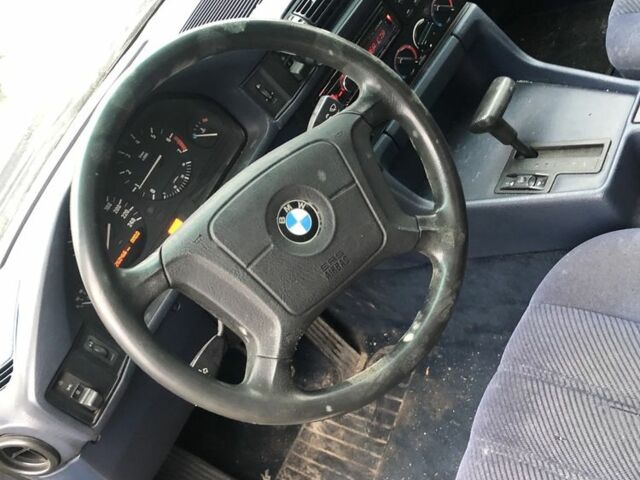 Синий БМВ 5 Серия, объемом двигателя 2 л и пробегом 200 тыс. км за 2200 $, фото 7 на Automoto.ua