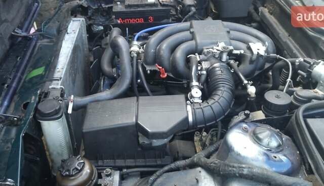 Синий БМВ 5 Серия, объемом двигателя 2.5 л и пробегом 288 тыс. км за 2800 $, фото 6 на Automoto.ua