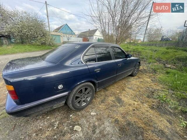 Синий БМВ 5 Серия, объемом двигателя 2.49 л и пробегом 350 тыс. км за 3500 $, фото 3 на Automoto.ua
