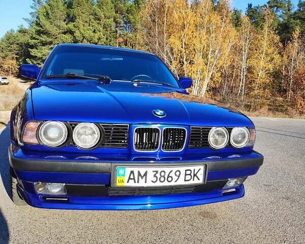 Синий БМВ 5 Серия, объемом двигателя 2 л и пробегом 328 тыс. км за 6500 $, фото 4 на Automoto.ua
