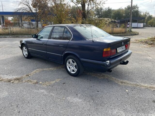 Синий БМВ 5 Серия, объемом двигателя 0 л и пробегом 350 тыс. км за 1850 $, фото 2 на Automoto.ua