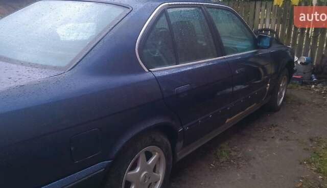 Синий БМВ 5 Серия, объемом двигателя 2.5 л и пробегом 288 тыс. км за 2800 $, фото 20 на Automoto.ua