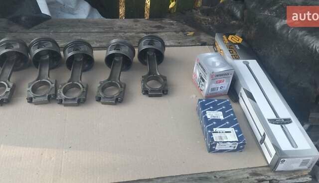 Синий БМВ 5 Серия, объемом двигателя 2.5 л и пробегом 288 тыс. км за 2800 $, фото 2 на Automoto.ua