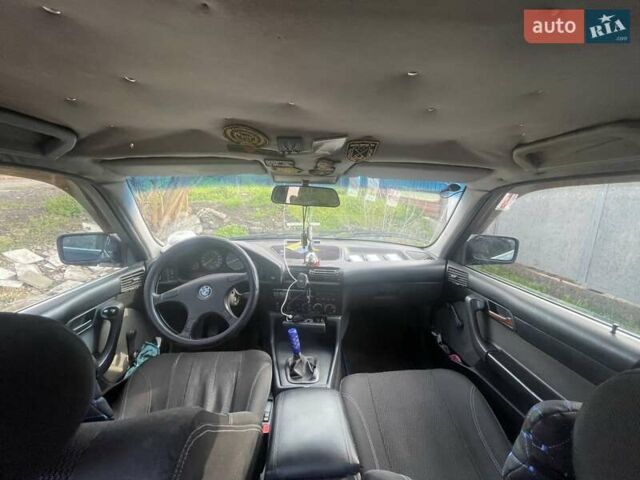 Синий БМВ 5 Серия, объемом двигателя 2.49 л и пробегом 350 тыс. км за 3500 $, фото 2 на Automoto.ua