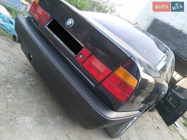 Синий БМВ 5 Серия, объемом двигателя 2 л и пробегом 250 тыс. км за 2650 $, фото 5 на Automoto.ua