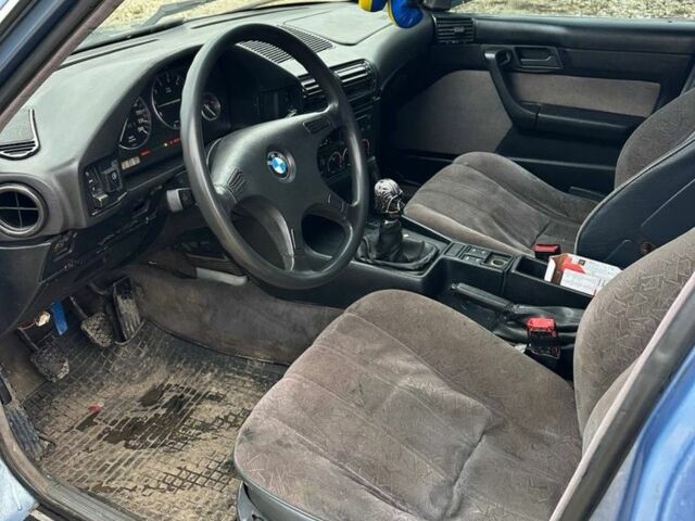 Синій БМВ 5 Серія, об'ємом двигуна 2.5 л та пробігом 326 тис. км за 2000 $, фото 6 на Automoto.ua