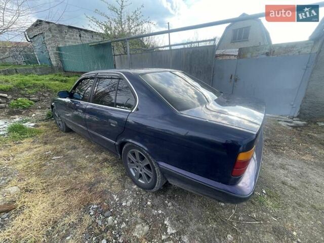 Синий БМВ 5 Серия, объемом двигателя 2.49 л и пробегом 350 тыс. км за 3500 $, фото 1 на Automoto.ua