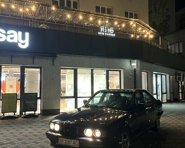 Синій БМВ 5 Серія, об'ємом двигуна 2 л та пробігом 450 тис. км за 2999 $, фото 5 на Automoto.ua