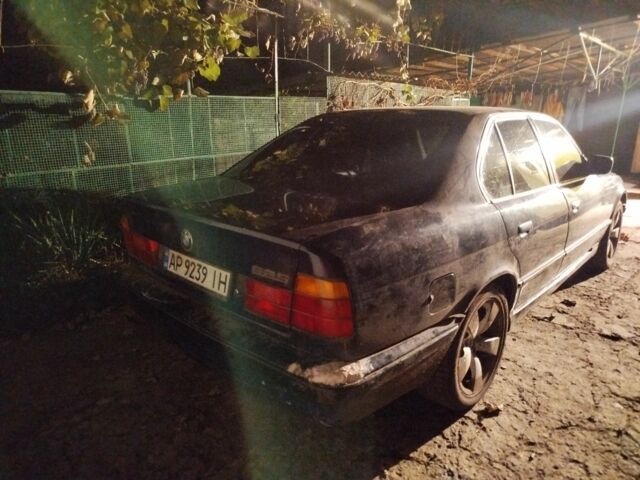 Синій БМВ 5 Серія, об'ємом двигуна 2.5 л та пробігом 200 тис. км за 1655 $, фото 2 на Automoto.ua