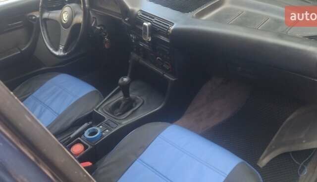 Синий БМВ 5 Серия, объемом двигателя 2.5 л и пробегом 288 тыс. км за 2800 $, фото 11 на Automoto.ua