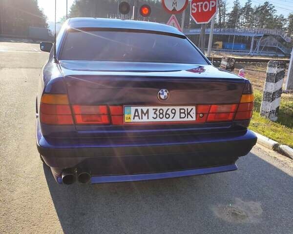 Синий БМВ 5 Серия, объемом двигателя 2 л и пробегом 328 тыс. км за 6500 $, фото 6 на Automoto.ua