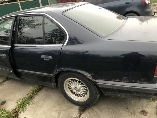 Синий БМВ 5 Серия, объемом двигателя 2 л и пробегом 200 тыс. км за 2200 $, фото 2 на Automoto.ua