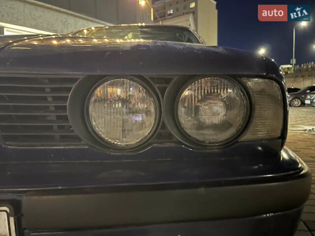 Синій БМВ 5 Серія, об'ємом двигуна 2 л та пробігом 450 тис. км за 2999 $, фото 14 на Automoto.ua