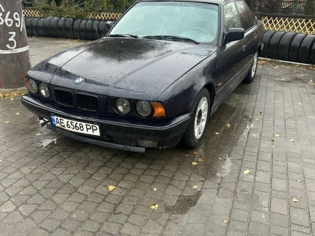 Синій БМВ 5 Серія, об'ємом двигуна 2.5 л та пробігом 400 тис. км за 2200 $, фото 2 на Automoto.ua