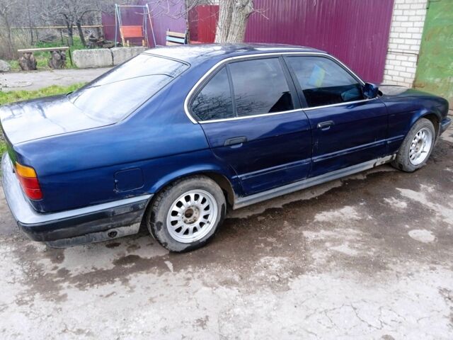 Синий БМВ 5 Серия, объемом двигателя 2.5 л и пробегом 750 тыс. км за 1500 $, фото 7 на Automoto.ua