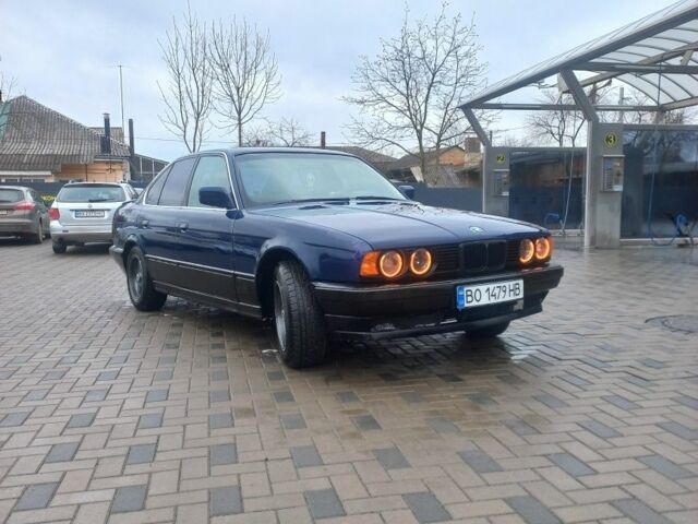 Синий БМВ 5 Серия, объемом двигателя 1.8 л и пробегом 400 тыс. км за 2250 $, фото 2 на Automoto.ua