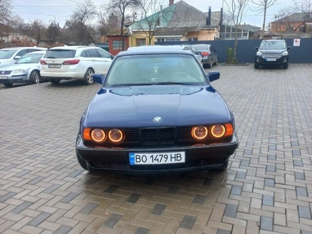 Синий БМВ 5 Серия, объемом двигателя 1.8 л и пробегом 400 тыс. км за 2250 $, фото 1 на Automoto.ua