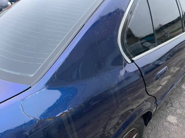 Синій БМВ 5 Серія, об'ємом двигуна 2 л та пробігом 250 тис. км за 2000 $, фото 10 на Automoto.ua