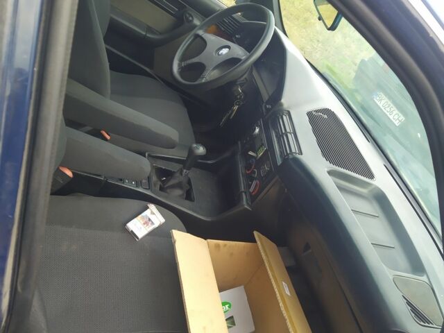 Синий БМВ 5 Серия, объемом двигателя 0 л и пробегом 53 тыс. км за 1000 $, фото 1 на Automoto.ua