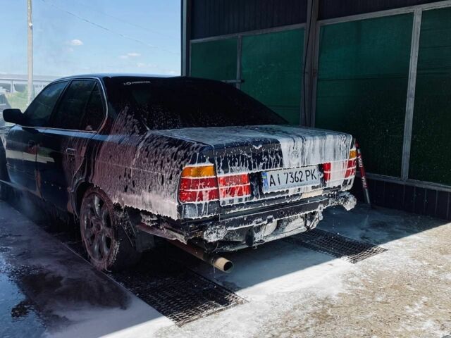 Синий БМВ 5 Серия, объемом двигателя 2 л и пробегом 230 тыс. км за 3000 $, фото 4 на Automoto.ua