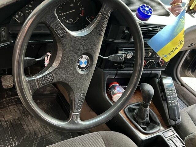 Синий БМВ 5 Серия, объемом двигателя 2.5 л и пробегом 430 тыс. км за 1500 $, фото 6 на Automoto.ua