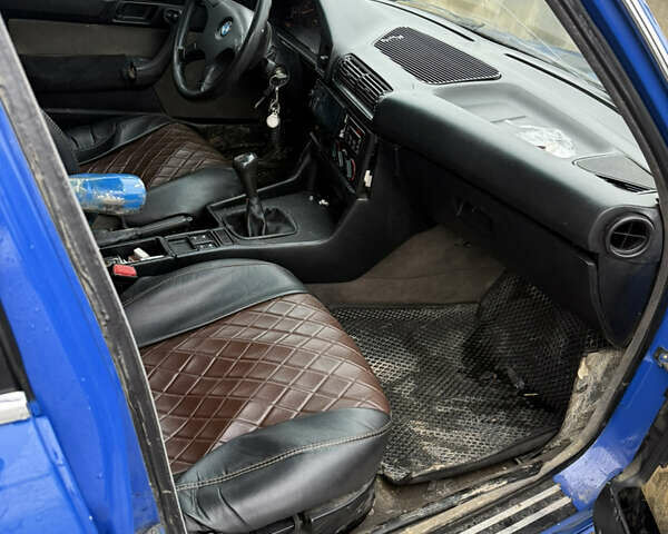 Синий БМВ 5 Серия, объемом двигателя 2.5 л и пробегом 350 тыс. км за 1450 $, фото 10 на Automoto.ua