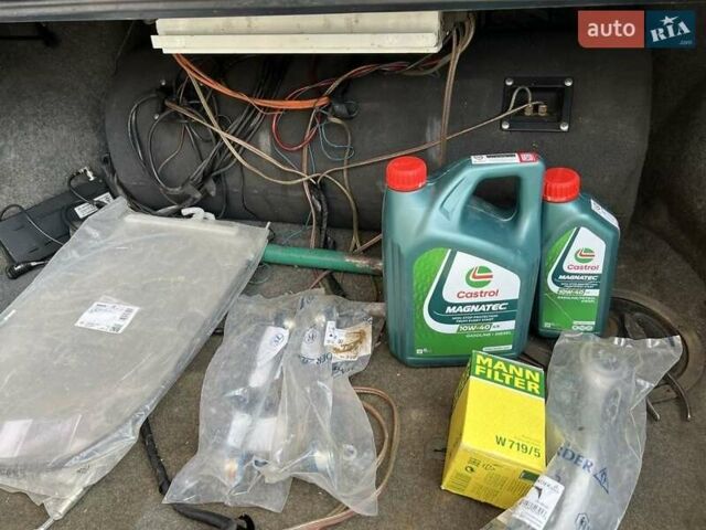 Синий БМВ 5 Серия, объемом двигателя 2.5 л и пробегом 430 тыс. км за 1500 $, фото 3 на Automoto.ua