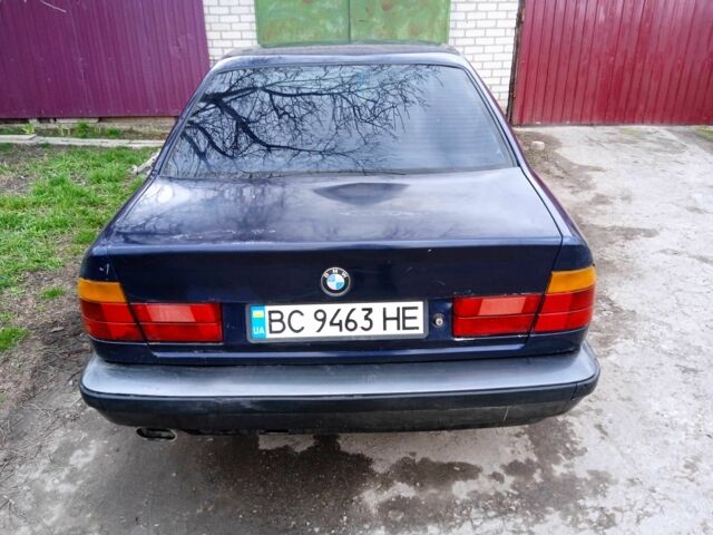 Синий БМВ 5 Серия, объемом двигателя 2.5 л и пробегом 750 тыс. км за 1500 $, фото 6 на Automoto.ua