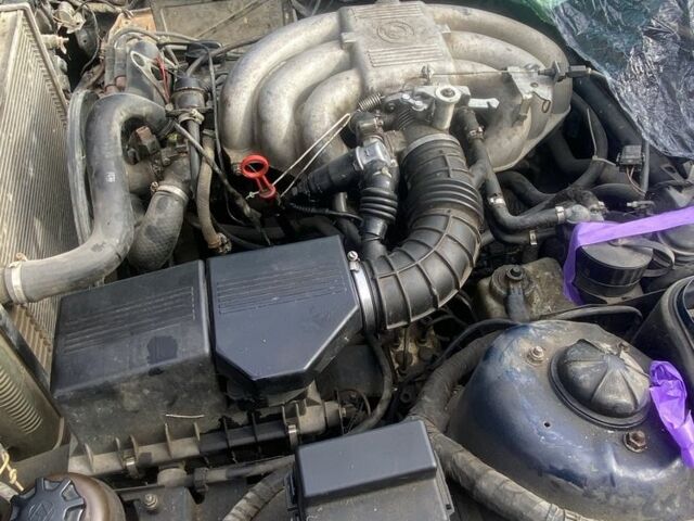 Синий БМВ 5 Серия, объемом двигателя 2.5 л и пробегом 548 тыс. км за 1000 $, фото 6 на Automoto.ua