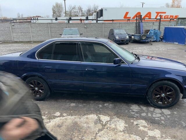 Синій БМВ 5 Серія, об'ємом двигуна 2 л та пробігом 250 тис. км за 1999 $, фото 4 на Automoto.ua
