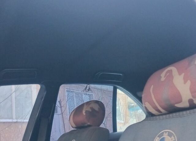 Синий БМВ 5 Серия, объемом двигателя 2 л и пробегом 3 тыс. км за 2400 $, фото 5 на Automoto.ua