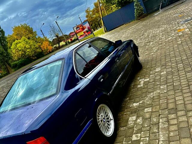 Синій БМВ 5 Серія, об'ємом двигуна 2 л та пробігом 300 тис. км за 2450 $, фото 1 на Automoto.ua