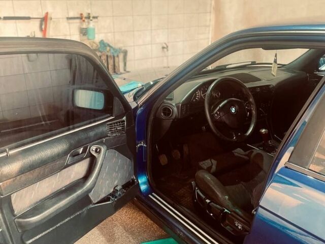 Синий БМВ 5 Серия, объемом двигателя 2.5 л и пробегом 3 тыс. км за 4000 $, фото 4 на Automoto.ua