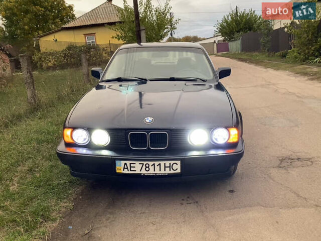 Синій БМВ 5 Серія, об'ємом двигуна 1.99 л та пробігом 400 тис. км за 2500 $, фото 6 на Automoto.ua