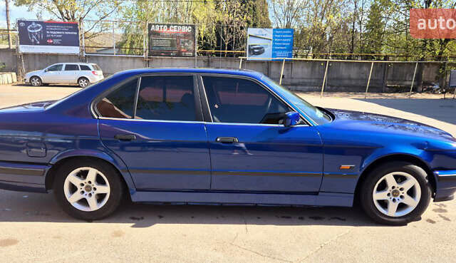 Синій БМВ 5 Серія, об'ємом двигуна 2.44 л та пробігом 450 тис. км за 4000 $, фото 6 на Automoto.ua