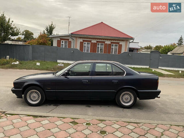 Синій БМВ 5 Серія, об'ємом двигуна 1.99 л та пробігом 400 тис. км за 2500 $, фото 5 на Automoto.ua