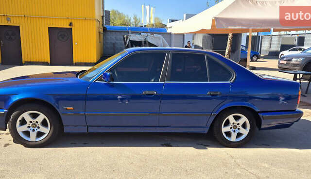 Синій БМВ 5 Серія, об'ємом двигуна 2.44 л та пробігом 450 тис. км за 4000 $, фото 5 на Automoto.ua