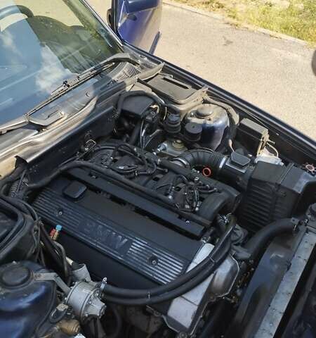 Синій БМВ 5 Серія, об'ємом двигуна 2.49 л та пробігом 489 тис. км за 3500 $, фото 11 на Automoto.ua