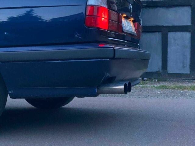 Синій БМВ 5 Серія, об'ємом двигуна 2.5 л та пробігом 530 тис. км за 3300 $, фото 4 на Automoto.ua