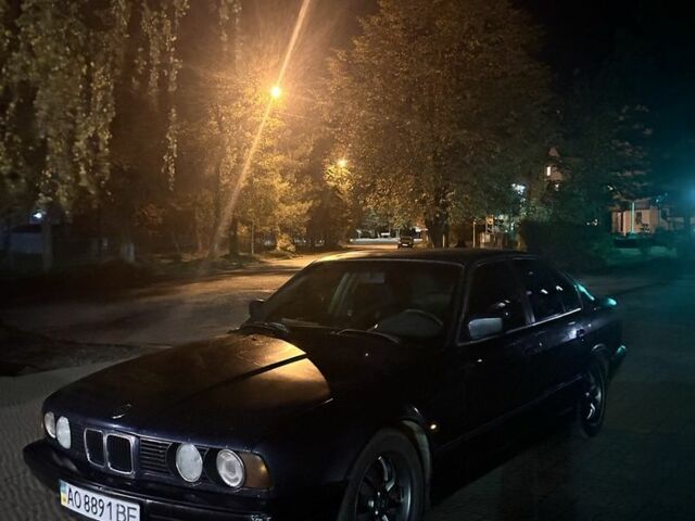 Синій БМВ 5 Серія, об'ємом двигуна 2 л та пробігом 487 тис. км за 2450 $, фото 1 на Automoto.ua