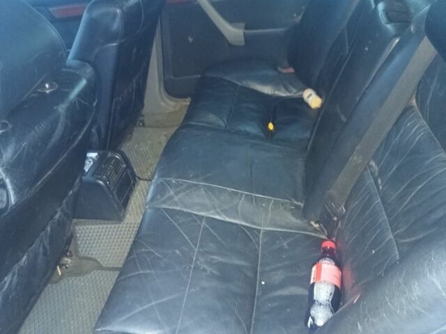 Синій БМВ 5 Серія, об'ємом двигуна 2 л та пробігом 300 тис. км за 1600 $, фото 8 на Automoto.ua