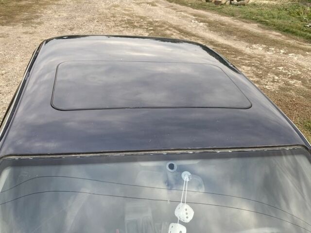 Синий БМВ 5 Серия, объемом двигателя 1.8 л и пробегом 310 тыс. км за 1200 $, фото 7 на Automoto.ua