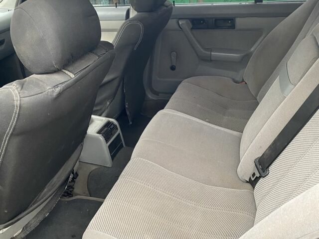 Синий БМВ 5 Серия, объемом двигателя 1.8 л и пробегом 310 тыс. км за 1200 $, фото 12 на Automoto.ua