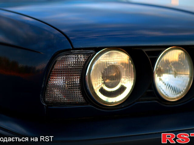 Синий БМВ 5 Серия, объемом двигателя 2.5 л и пробегом 0 тыс. км за 3950 $, фото 7 на Automoto.ua