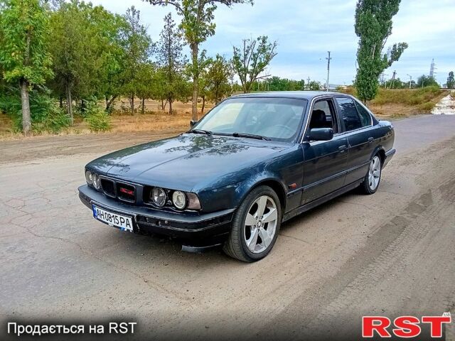 Синий БМВ 5 Серия, объемом двигателя 2.5 л и пробегом 0 тыс. км за 2200 $, фото 1 на Automoto.ua