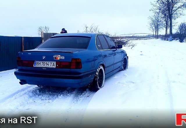 Синій БМВ 5 Серія, об'ємом двигуна 2.9 л та пробігом 250 тис. км за 5500 $, фото 8 на Automoto.ua