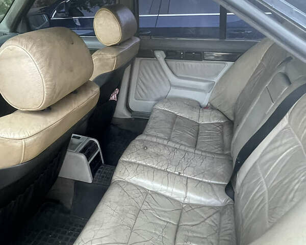 Синій БМВ 5 Серія, об'ємом двигуна 2.5 л та пробігом 300 тис. км за 3000 $, фото 8 на Automoto.ua
